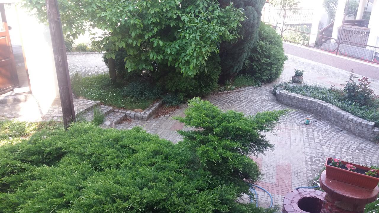 Guest House Stefanovic Vranje Exteriör bild