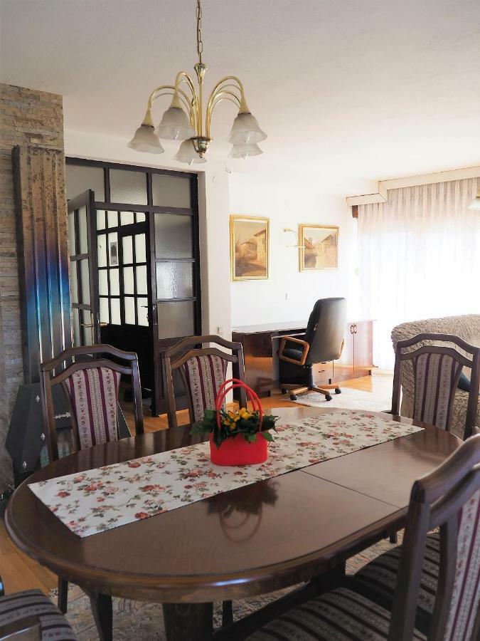 Guest House Stefanovic Vranje Exteriör bild